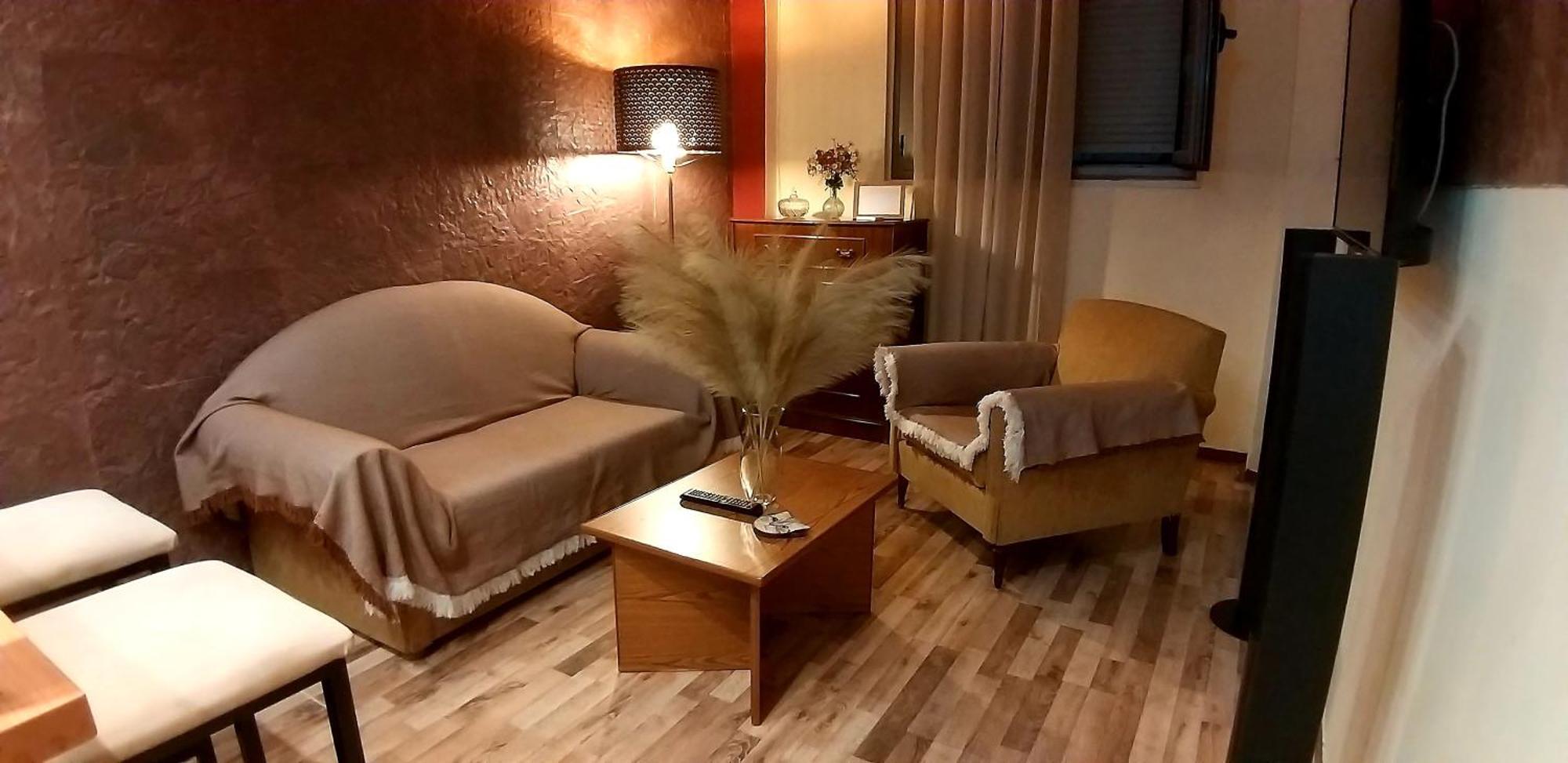 פיראוס Anna Maria Greek Filoxenia Apartment מראה חיצוני תמונה