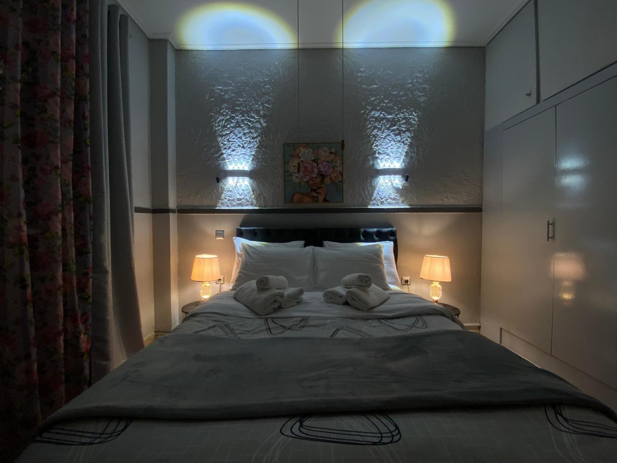 פיראוס Anna Maria Greek Filoxenia Apartment מראה חיצוני תמונה